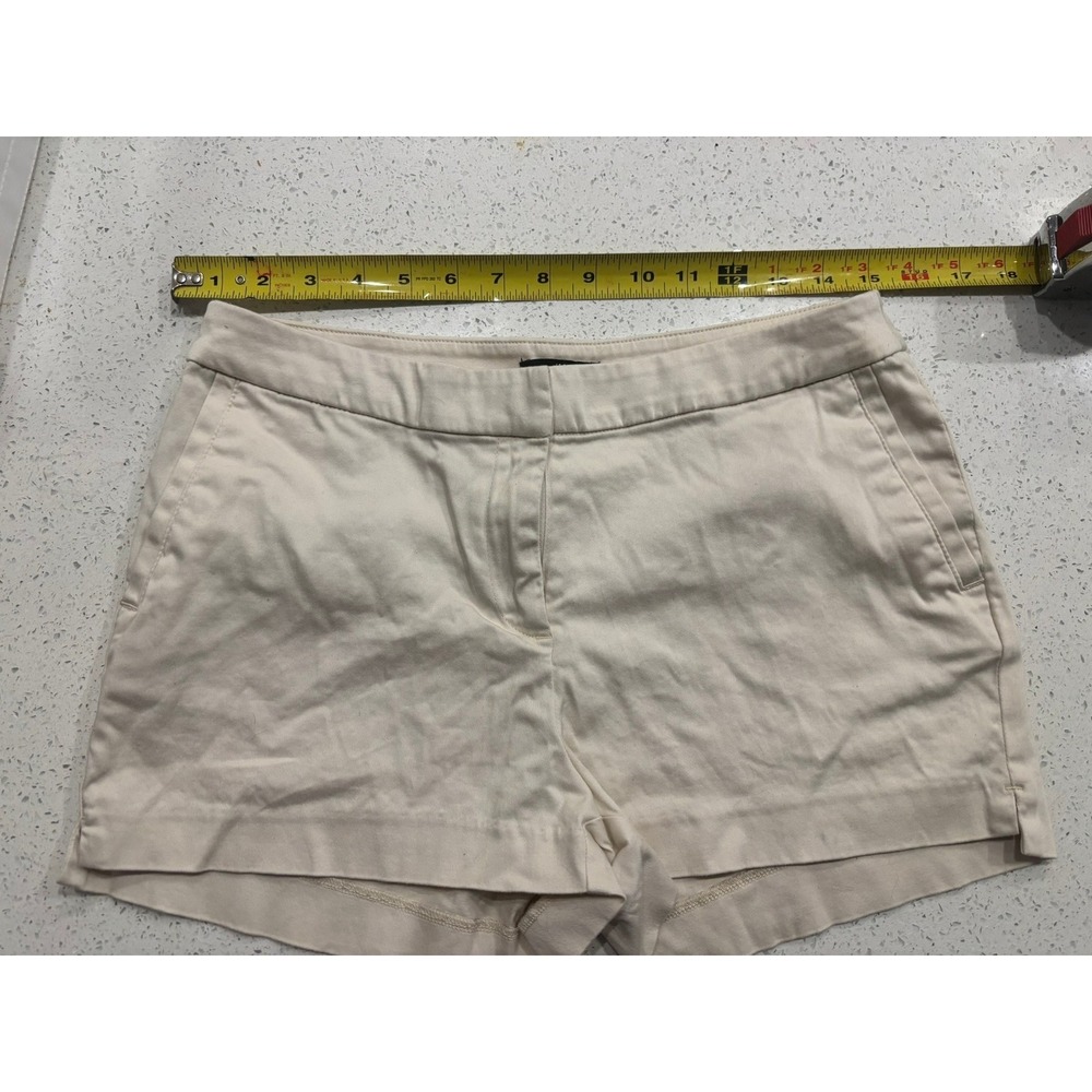 H&M Womens Beige Chino Shorts Size 8 Stretch Cotton Flat Front Casual Summer